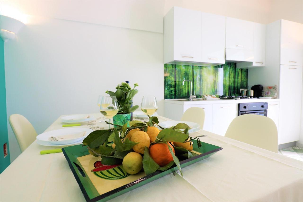Mary'S Apartments - De Vivo Realty Massa Lubrense Exterior photo